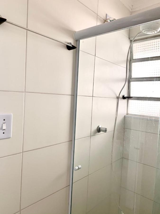 Apartamento Kitinete 712 Frente Ao Mar Santos (Sao Paulo)